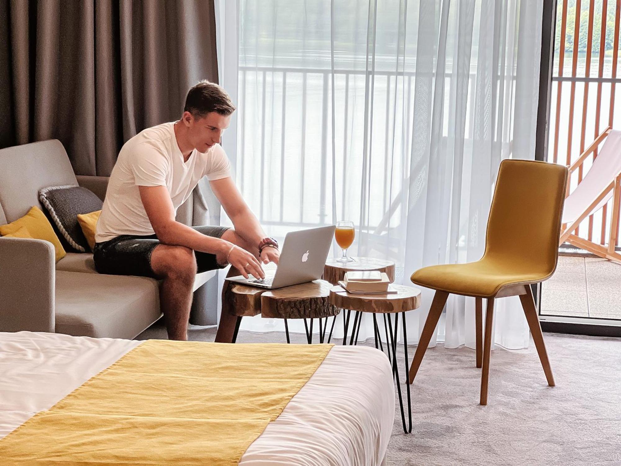 Notera Hotel Spa Хажуковы Экстерьер фото